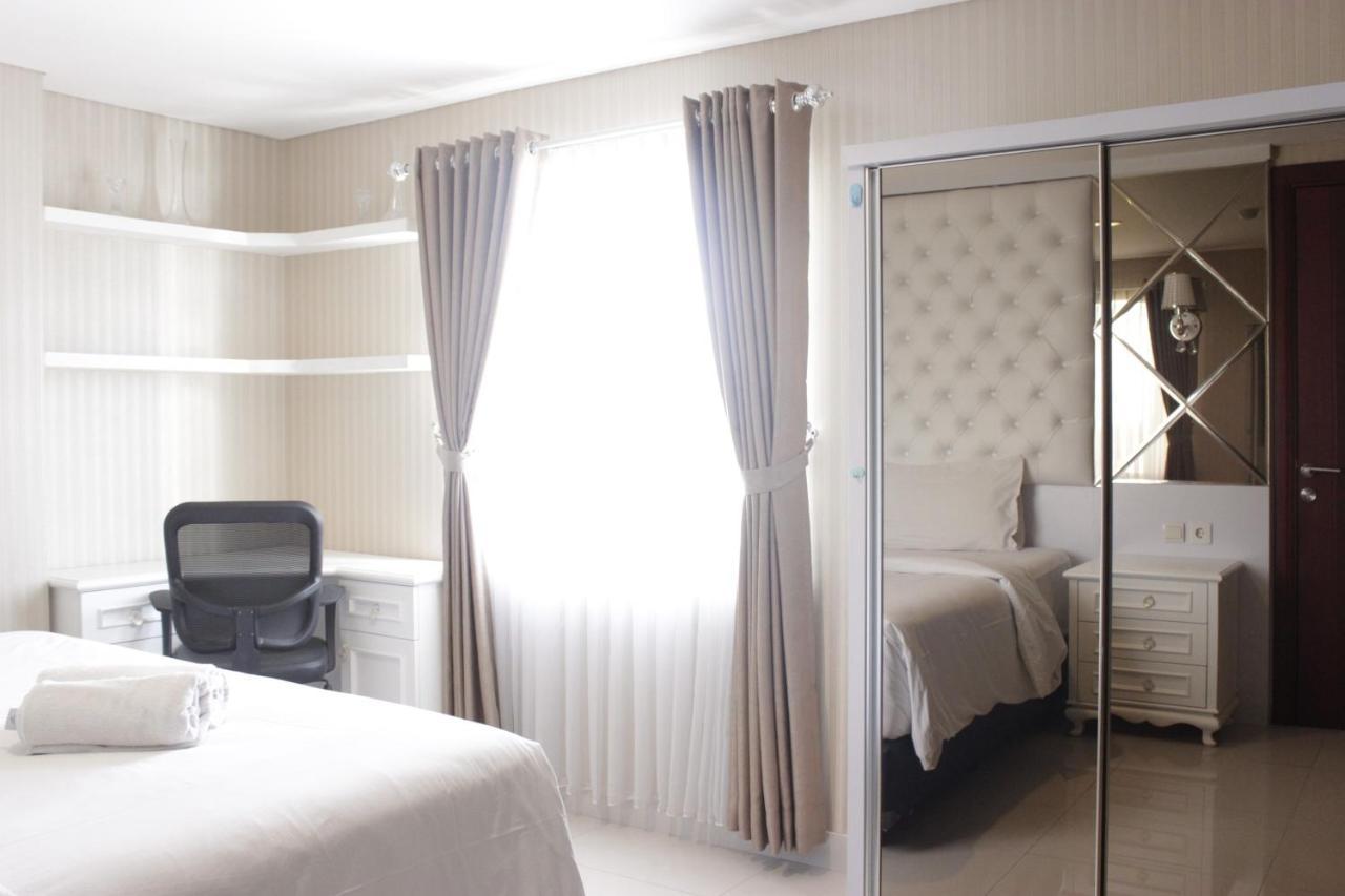 Cozy 2br At Tamansari Tera Near Bip By Travelio Apartemen